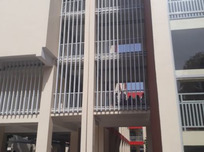 Mặt dựng Alu 