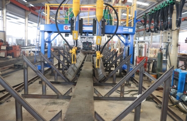 NHÀ MÁY 2: KÊT CẤU THÉP SAGOCONS LONG AN